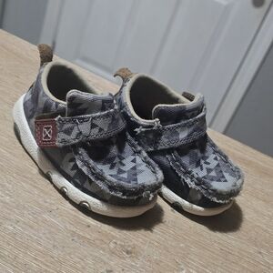 Twisted X Gray and Cream Kids Shoes